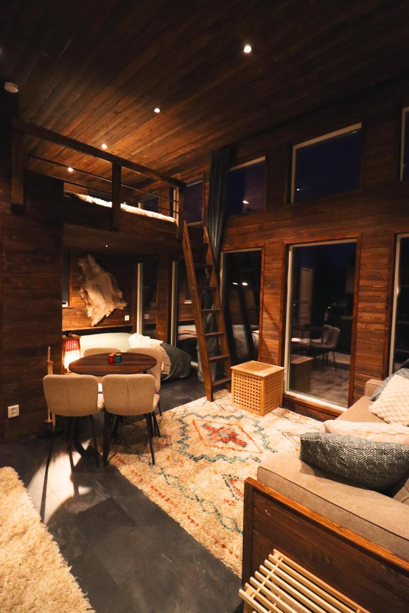 Reindeer River Lights Lodge Kiruna Dış mekan fotoğraf