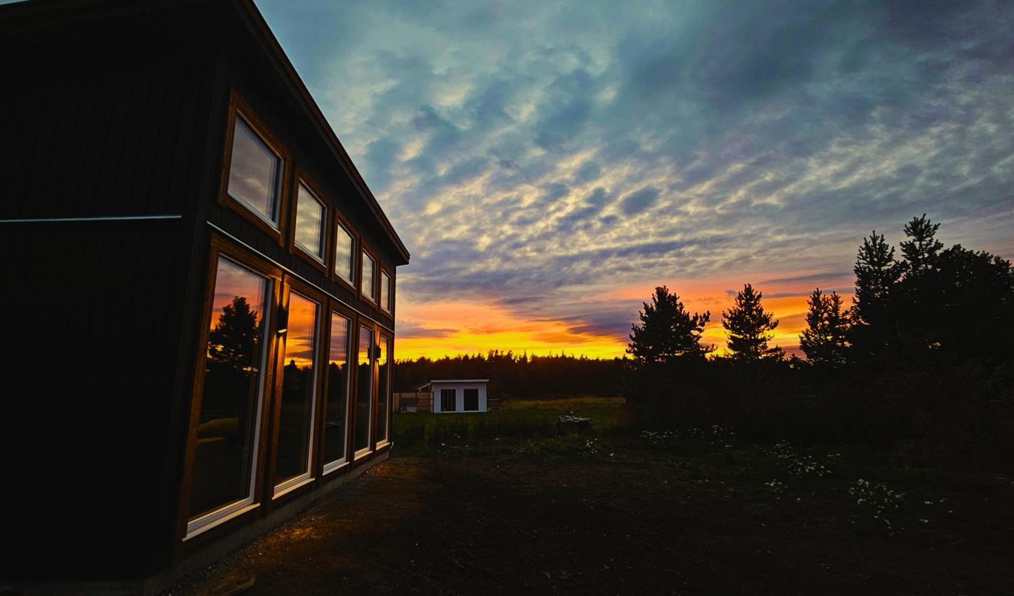 Reindeer River Lights Lodge Kiruna Dış mekan fotoğraf